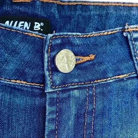 ALLEN B Faded Bleached Midrise Stretch Raw Hem Denim Jean Shorts Size 2 - Picture 4 of 13